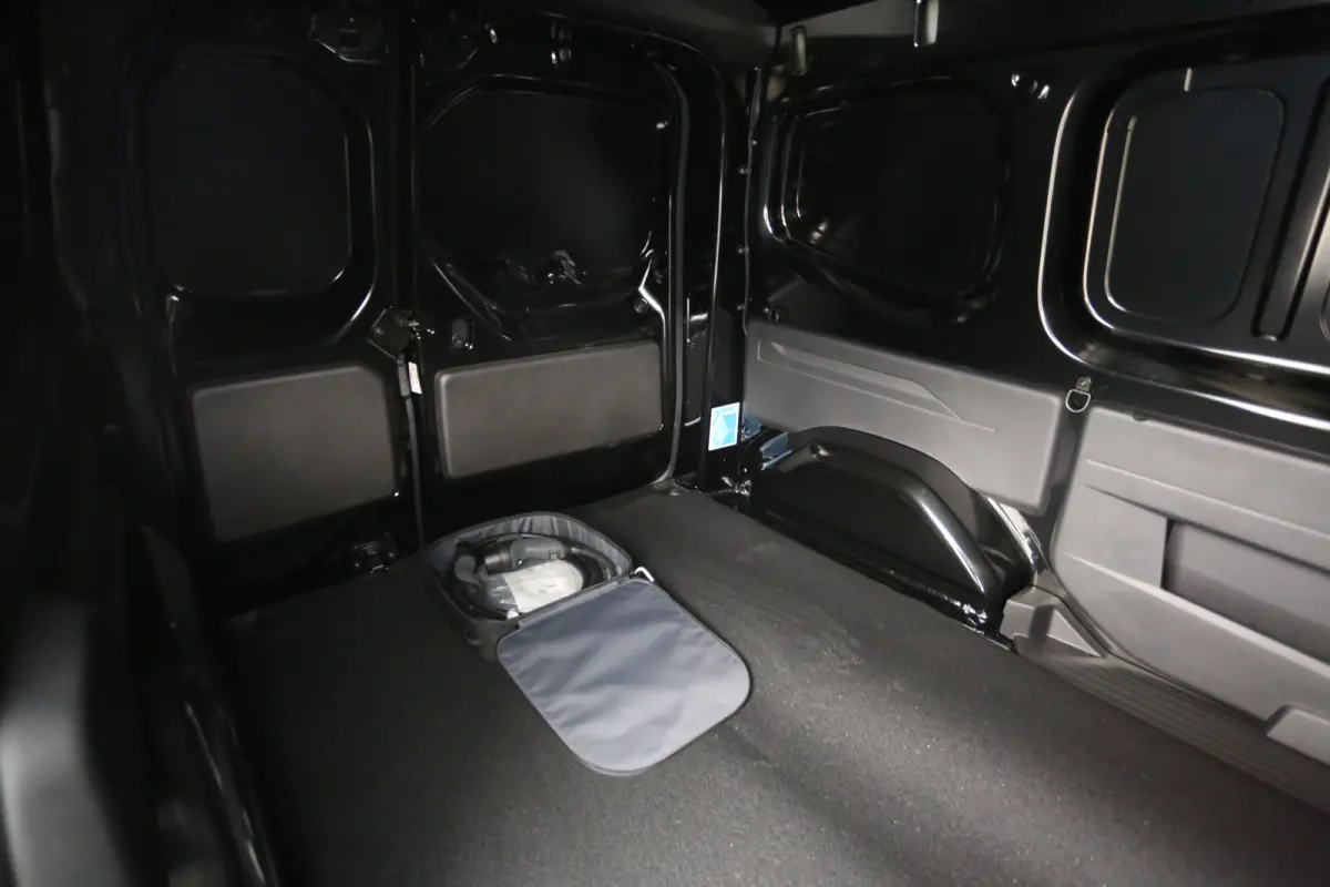 112 45 kWh | Snelladen | SOH 99% | 1400kg Trekgew. | Clima | Camera | Cruise | Carplay