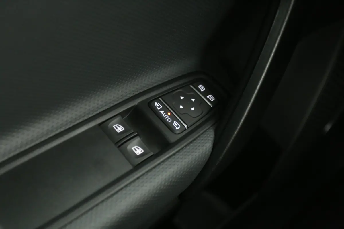 112 45 kWh | Snelladen | SOH 99% | 1400kg Trekgew. | Clima | Camera | Cruise | Carplay