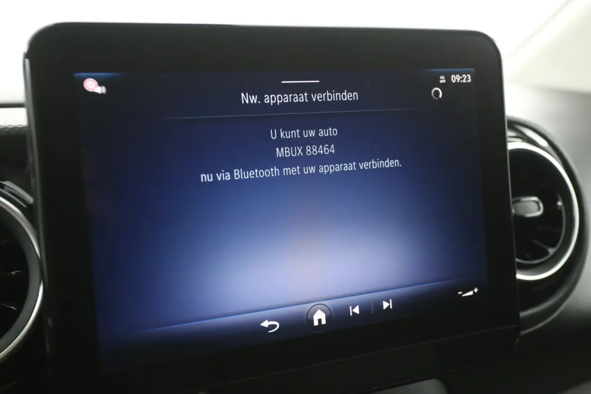 112 45 kWh | Snelladen | SOH 99% | 1400kg Trekgew. | Clima | Camera | Cruise | Carplay
