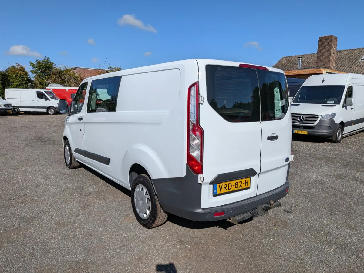 290 2.0 TDCI EURO 6 L2H1 Ambiente DC Airco / Cruise / Navi