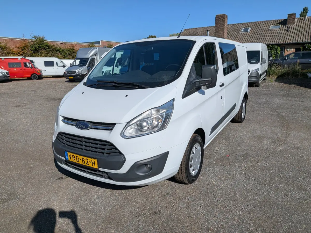 290 2.0 TDCI EURO 6 L2H1 Ambiente DC Airco / Cruise / Navi