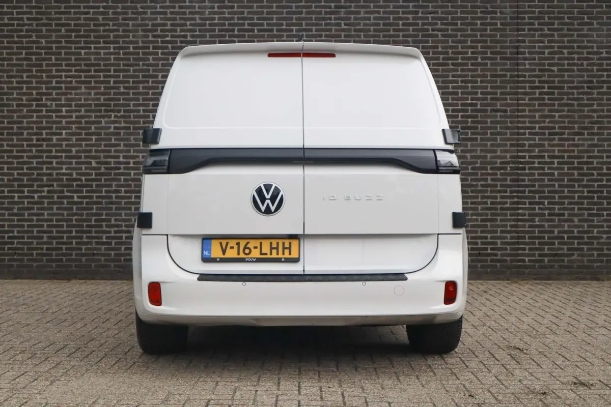 286pk Economy Business 79 kWh | SoH 99% | Trekhaak Wegklapbaar | Adaptieve Cruise Control | Volautomatische Airconditioning
