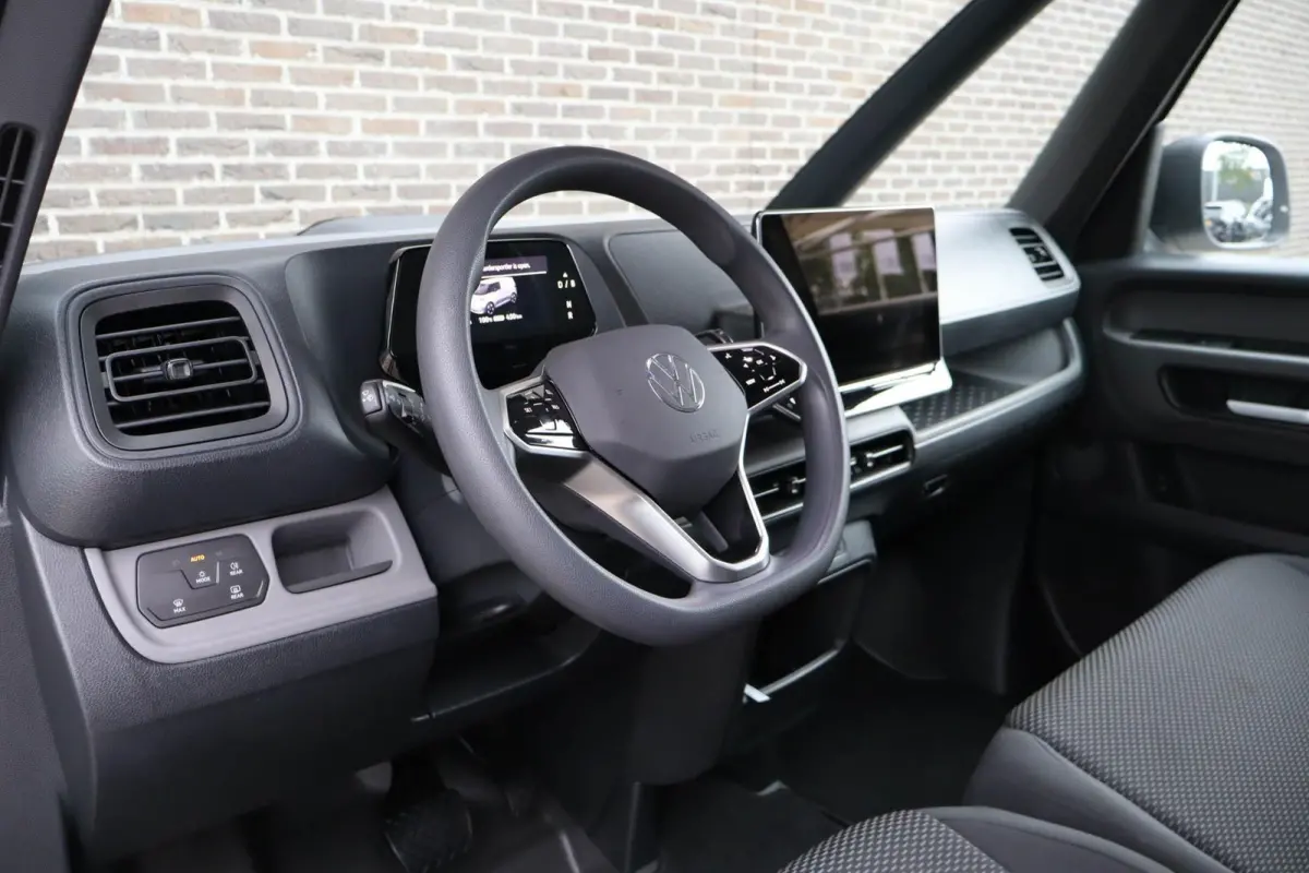 286pk Economy Business 79 kWh | SoH 99% | Trekhaak Wegklapbaar | Adaptieve Cruise Control | Volautomatische Airconditioning