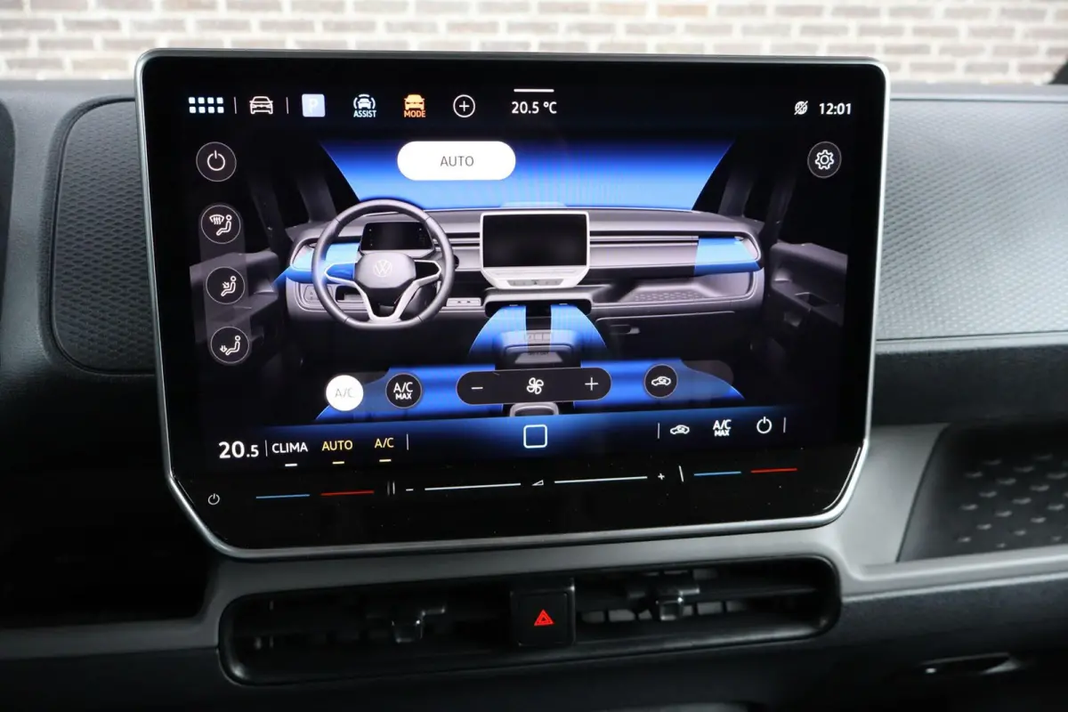 286pk Economy Business 79 kWh | SoH 99% | Trekhaak Wegklapbaar | Adaptieve Cruise Control | Volautomatische Airconditioning