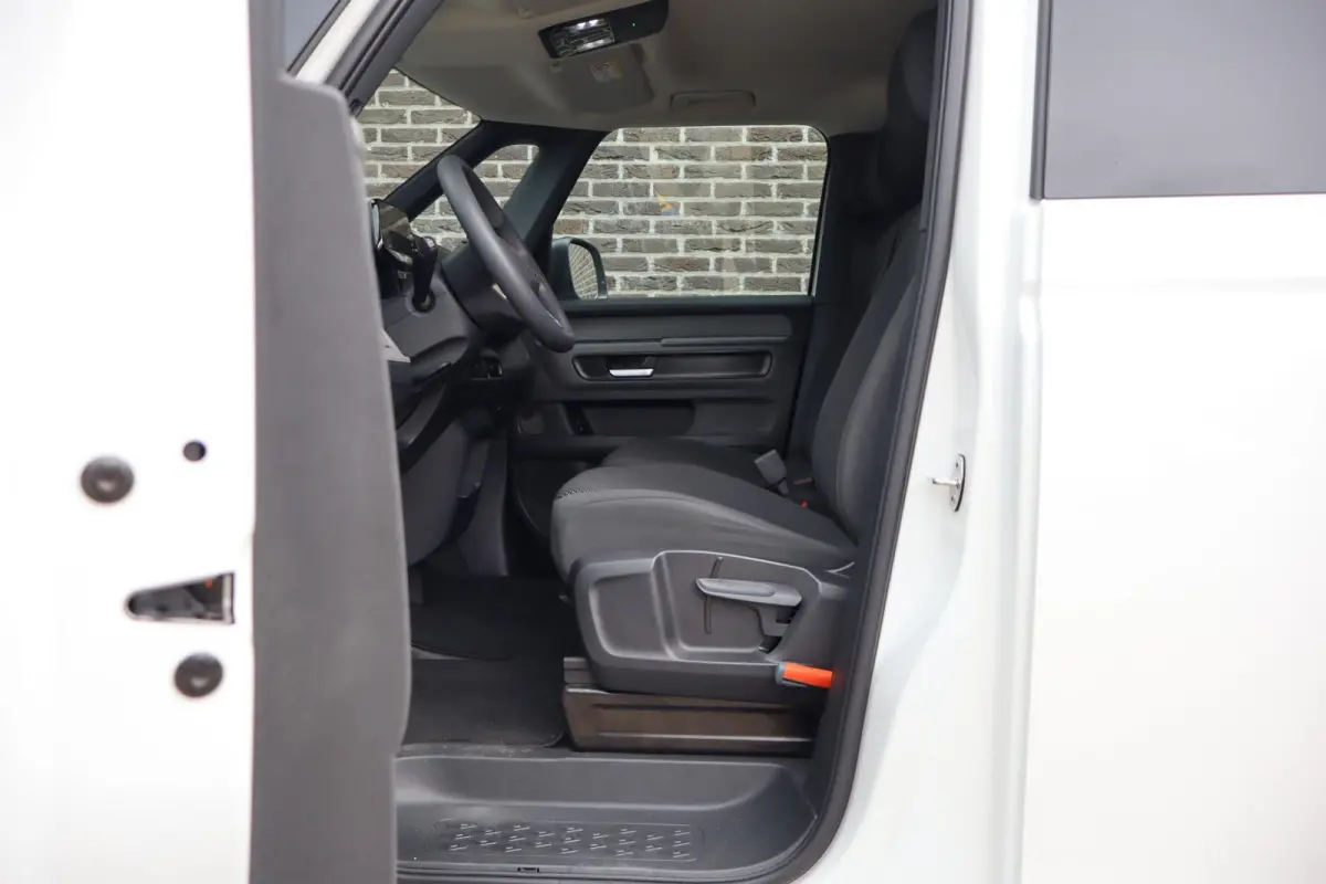 286pk Economy Business 79 kWh | SoH 99% | Trekhaak Wegklapbaar | Adaptieve Cruise Control | Volautomatische Airconditioning