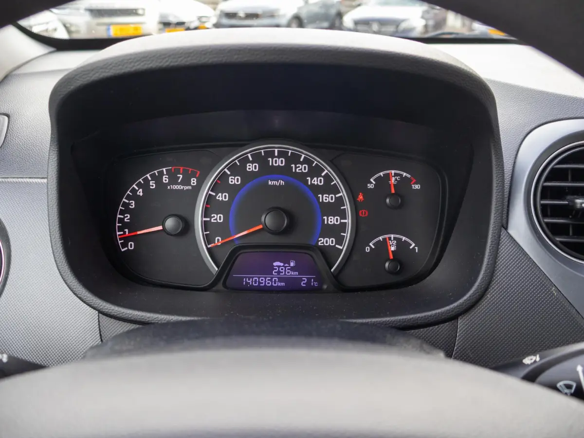 1.0i Comfort Pano Airco Apple CarPlay