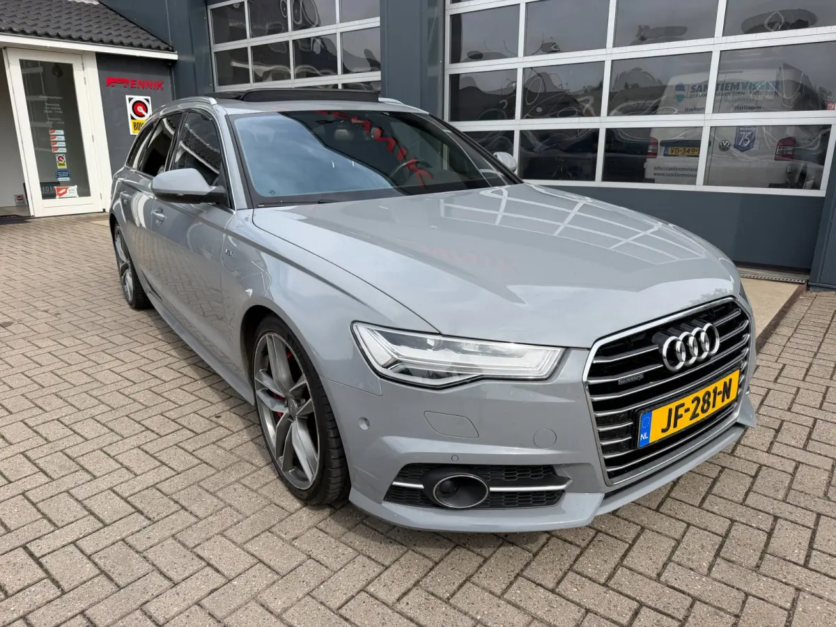 3.0 TDI BiT quattro Competition / Pano / Matrix Led / Airsusp. / Alcantara / Nardo .