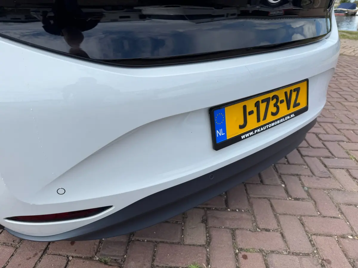 First Plus 58 kWh **CARPLAY + KEYLESS + CAMERA**