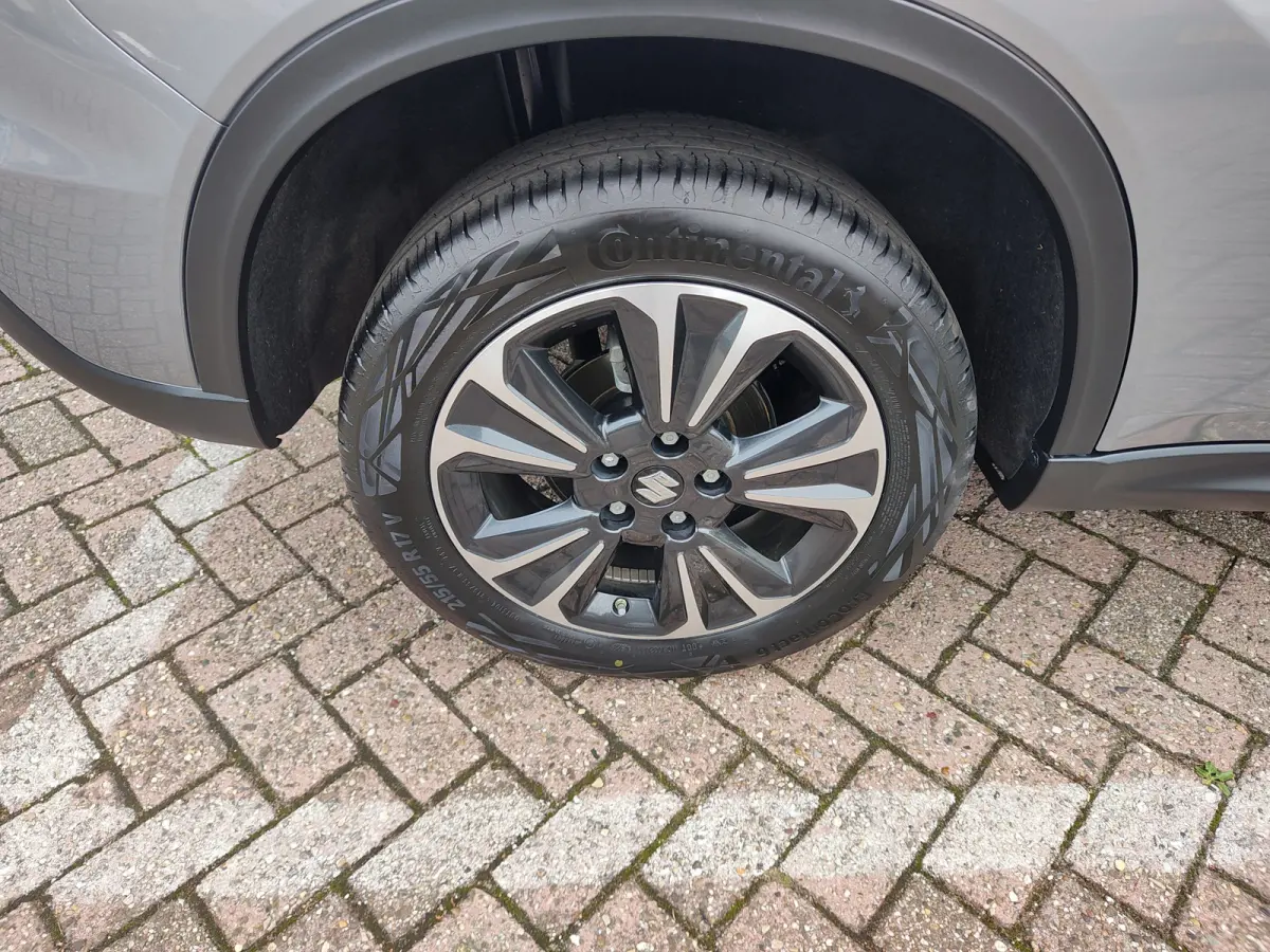 1.5 HYBRID STYLE AUTOMAAT Adaptive Cruise | Dodehoeksensoren | Keyless
