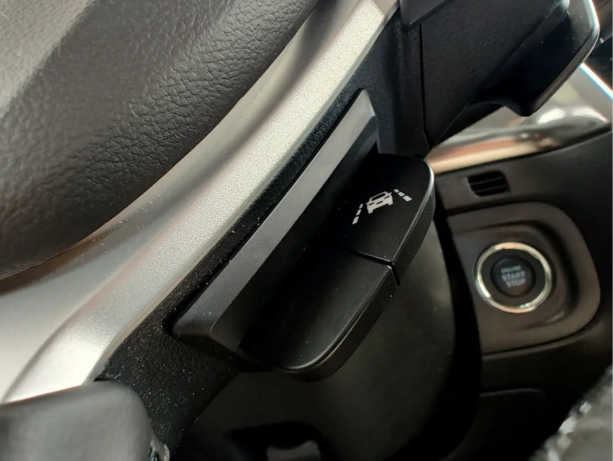 1.5 HYBRID STYLE AUTOMAAT Adaptive Cruise | Dodehoeksensoren | Keyless