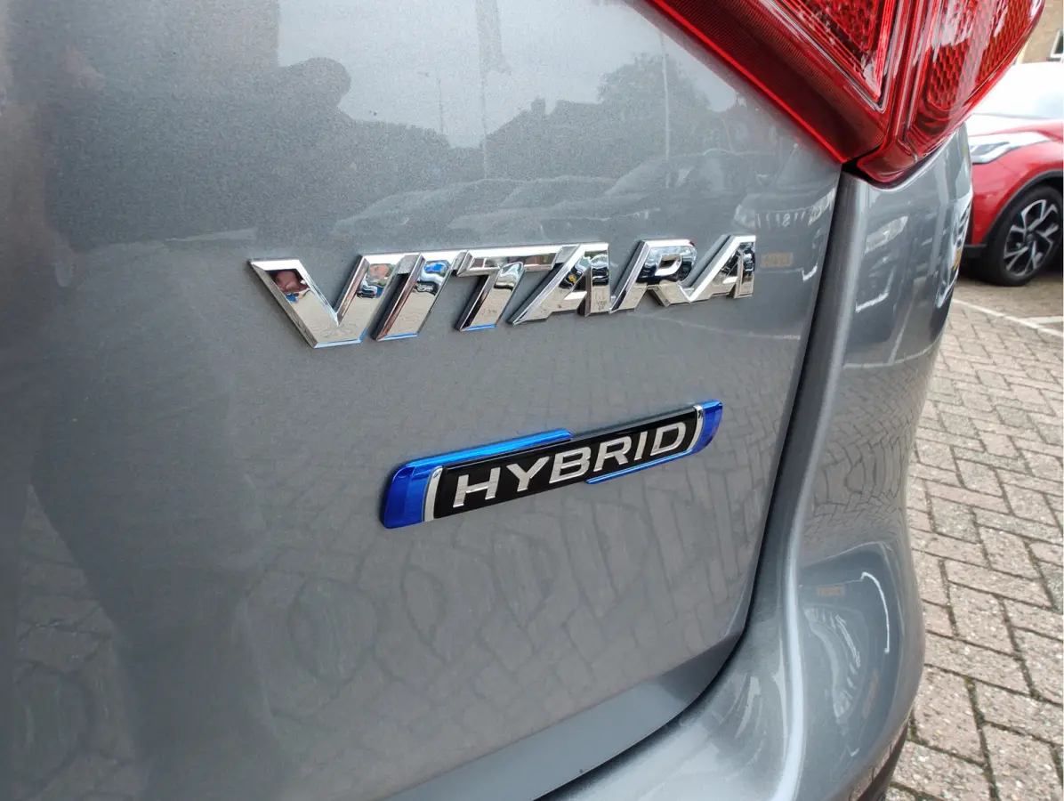 1.5 HYBRID STYLE AUTOMAAT Adaptive Cruise | Dodehoeksensoren | Keyless
