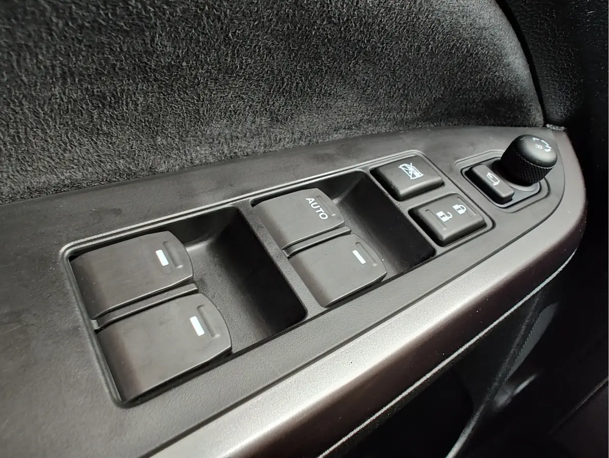 1.5 HYBRID STYLE AUTOMAAT Adaptive Cruise | Dodehoeksensoren | Keyless