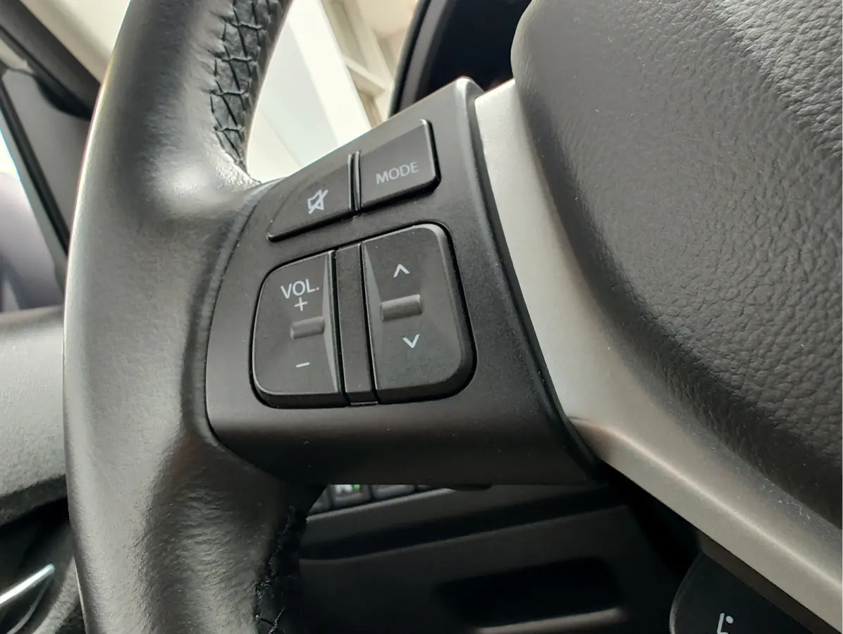 1.5 HYBRID STYLE AUTOMAAT Adaptive Cruise | Dodehoeksensoren | Keyless