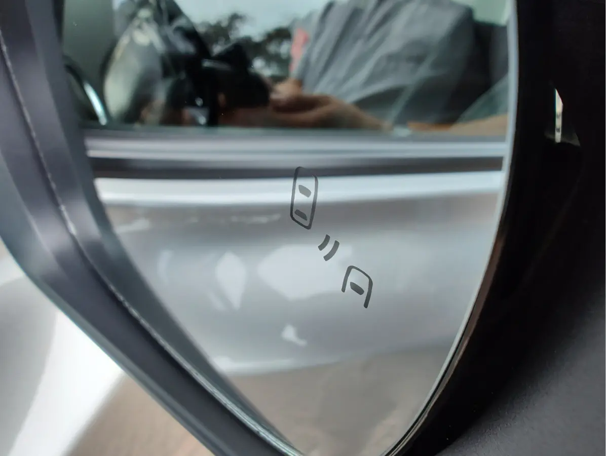 1.5 HYBRID STYLE AUTOMAAT Adaptive Cruise | Dodehoeksensoren | Keyless