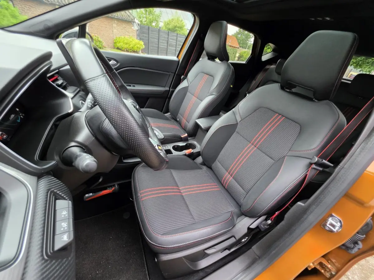 1.6 E-Tech Hybrid 145 R.S. Line