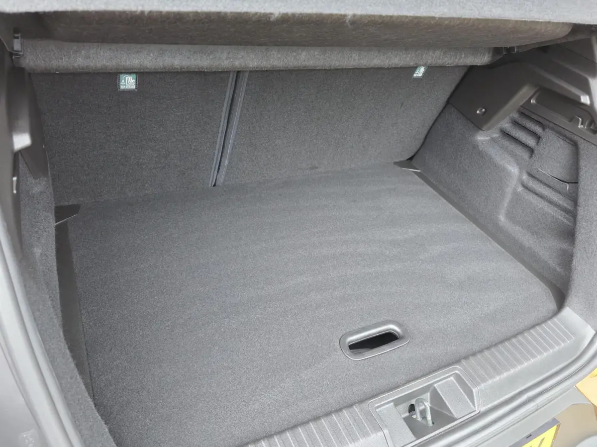 1.6 E-Tech Hybrid 145 R.S. Line