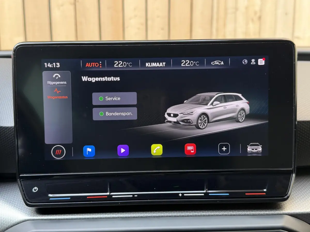 1.0 TSI Style Business Intense
