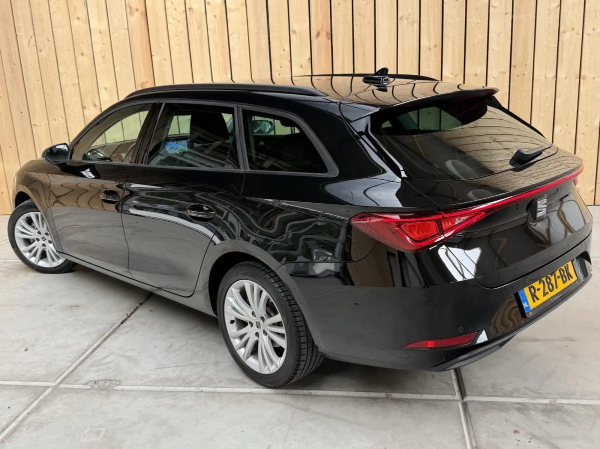 1.0 TSI Style Business Intense