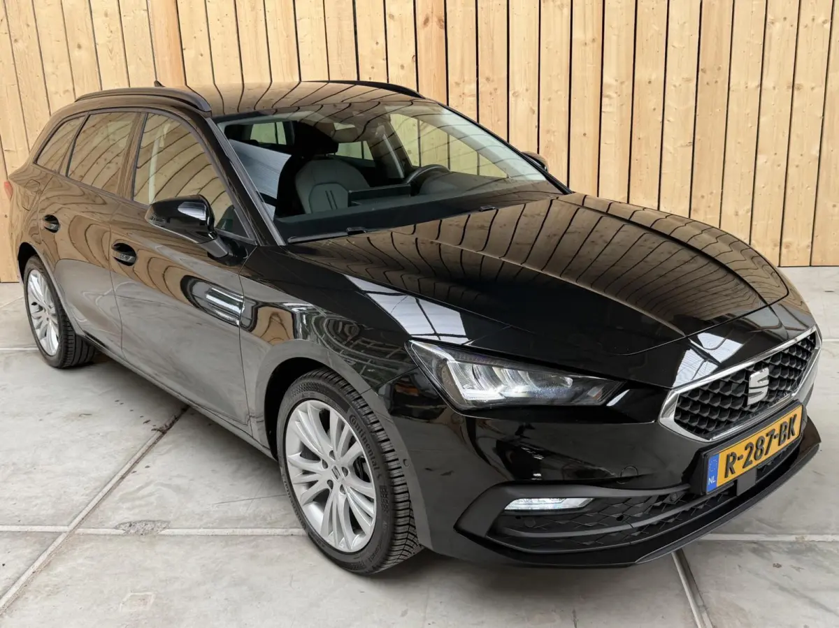 1.0 TSI Style Business Intense