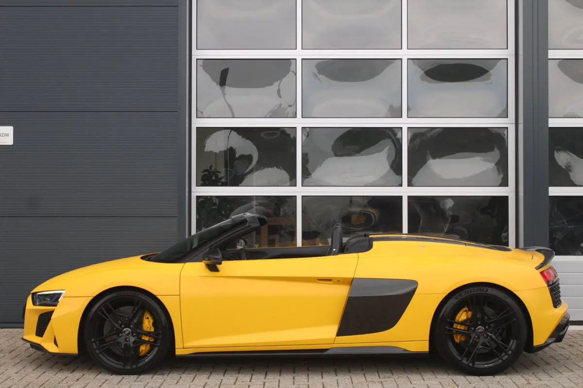 5.2 Performance Quattro 620pk | Capristo | Bucket seats | Vegas yellow Matt