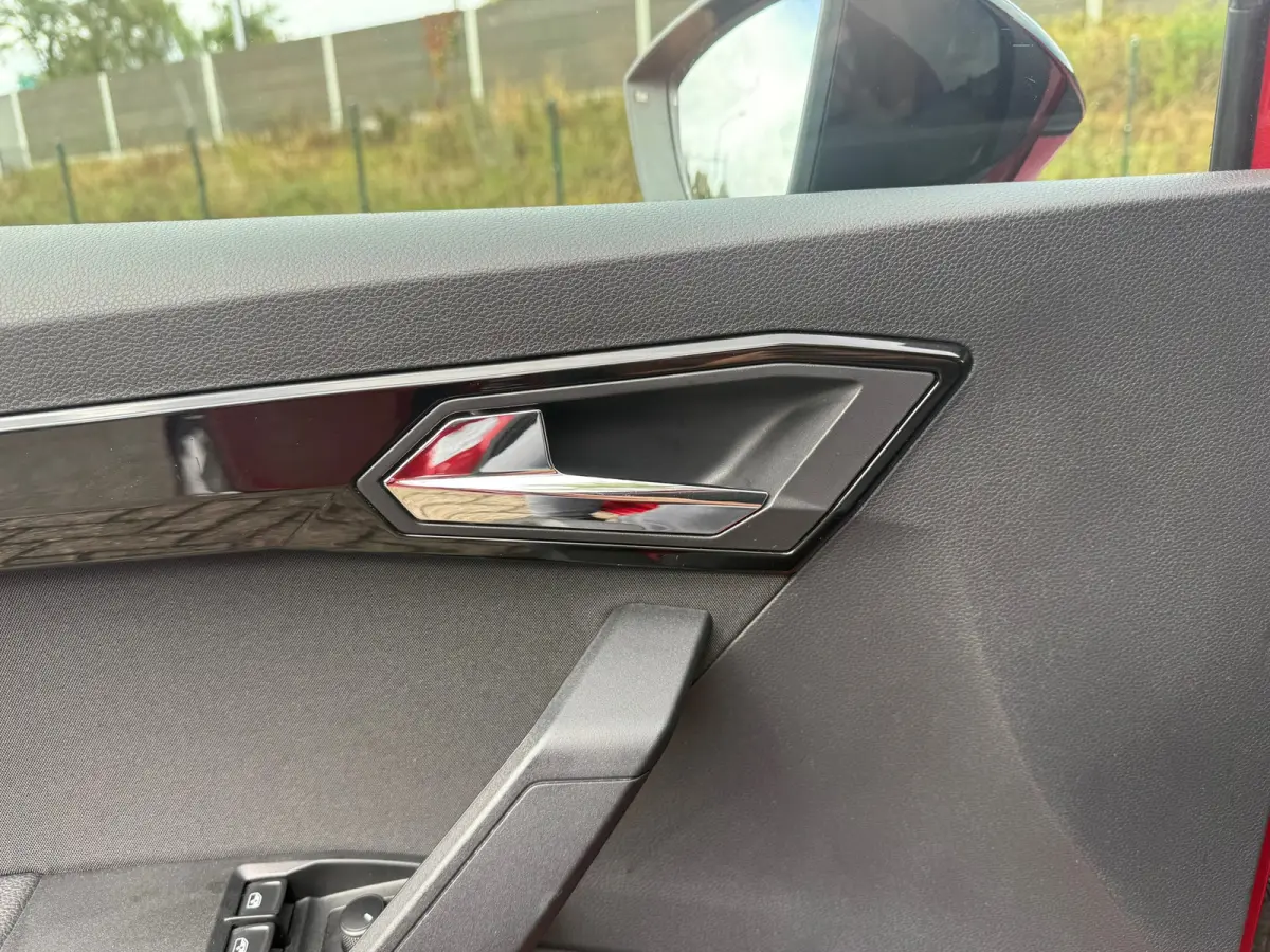 1.0 TSI FR DSG I LED I CAMERA I PDC I CLIMA I CARPLAY I 116PK