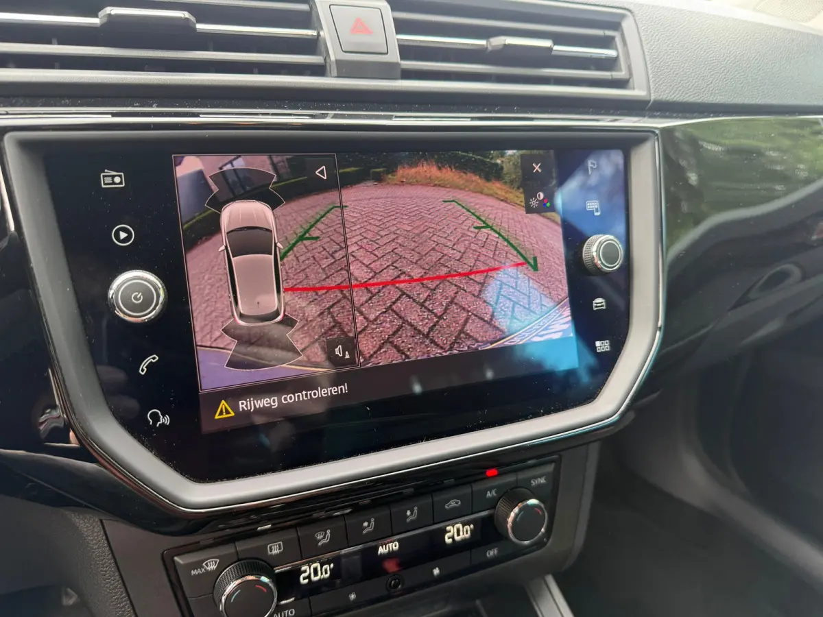 1.0 TSI FR DSG I LED I CAMERA I PDC I CLIMA I CARPLAY I 116PK