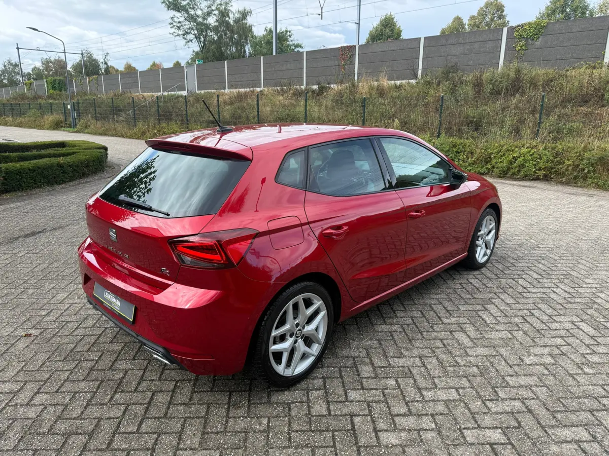 1.0 TSI FR DSG I LED I CAMERA I PDC I CLIMA I CARPLAY I 116PK