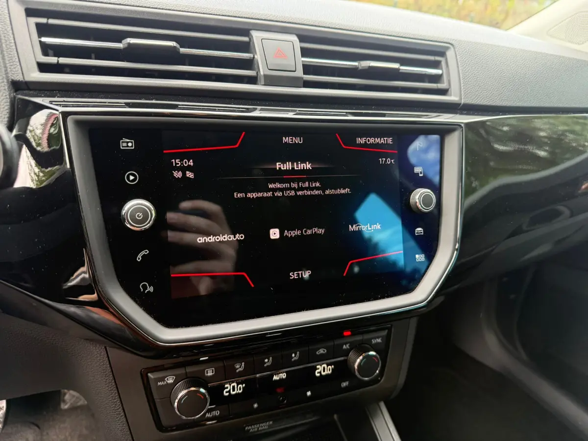 1.0 TSI FR DSG I LED I CAMERA I PDC I CLIMA I CARPLAY I 116PK