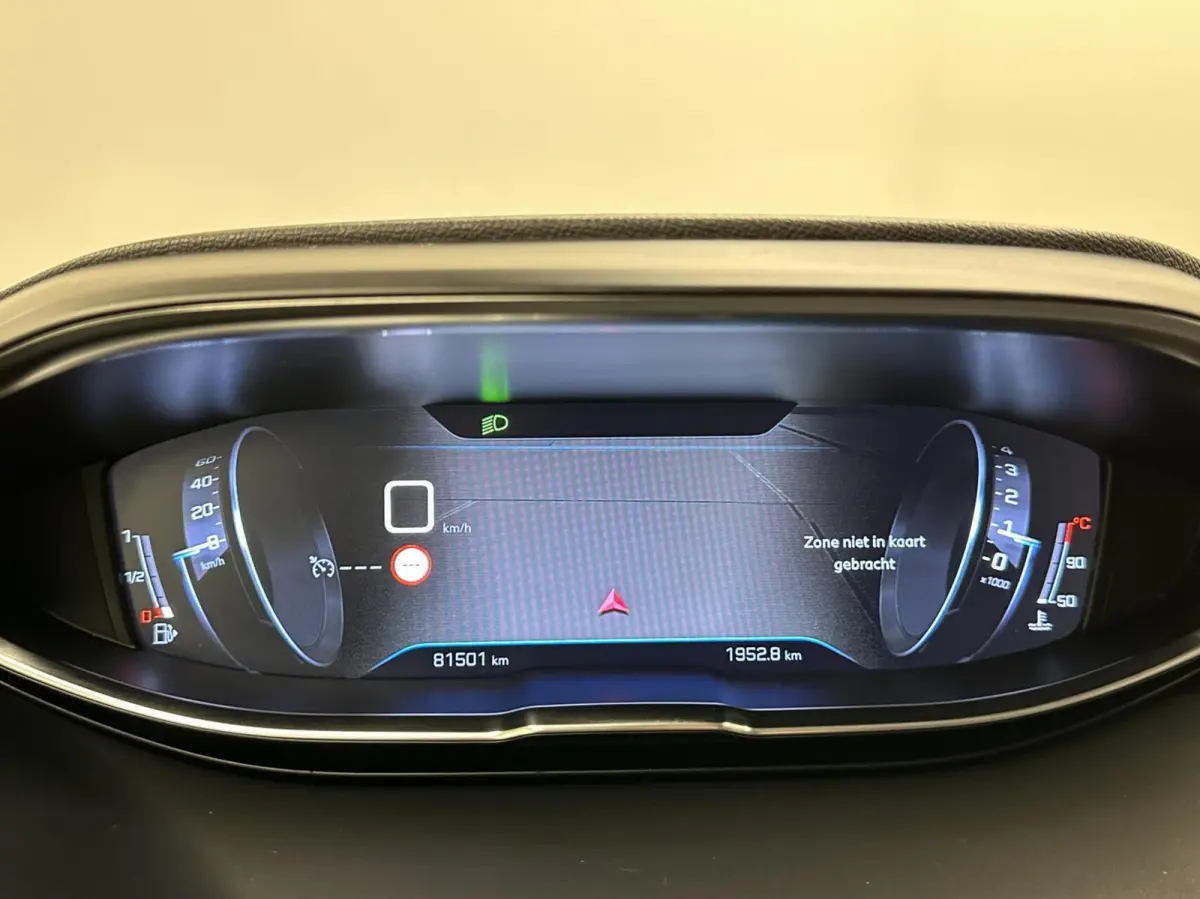 1.2 PureTech Blue Lease Premium PANO CAMERA NAVI CRUISE CARPLAY.