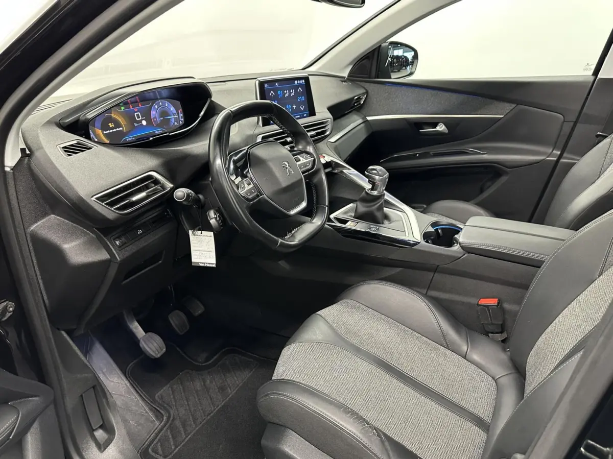 1.2 PureTech Blue Lease Premium PANO CAMERA NAVI CRUISE CARPLAY.