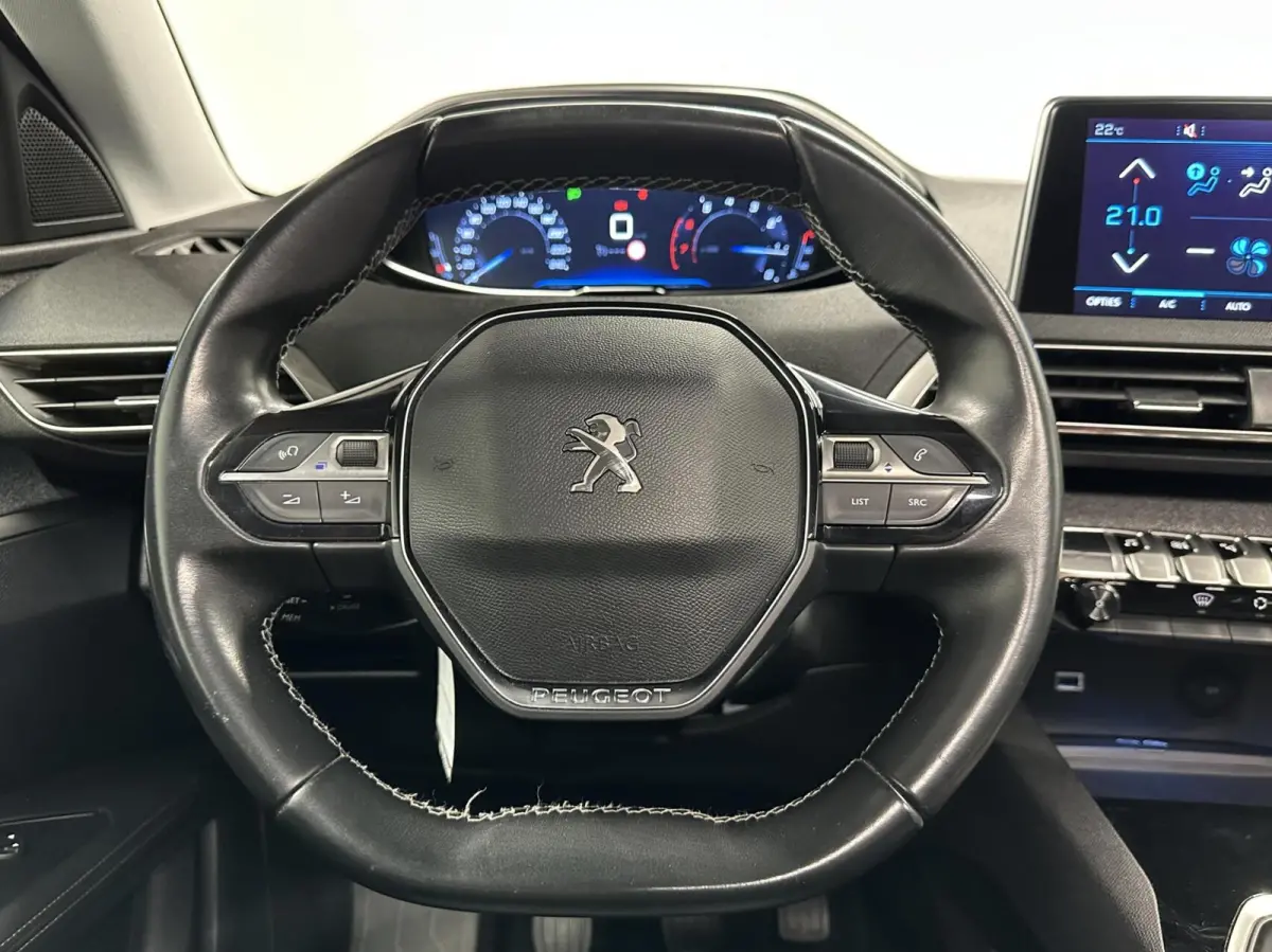 1.2 PureTech Blue Lease Premium PANO CAMERA NAVI CRUISE CARPLAY.
