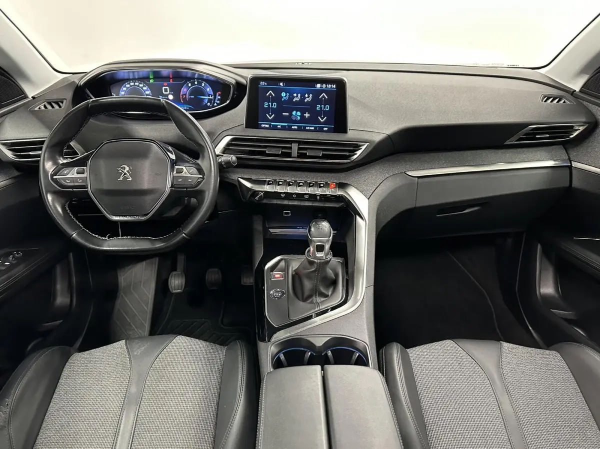 1.2 PureTech Blue Lease Premium PANO CAMERA NAVI CRUISE CARPLAY.