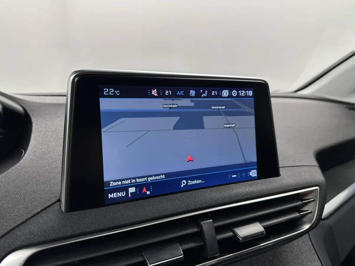 1.2 PureTech Blue Lease Premium PANO CAMERA NAVI CRUISE CARPLAY.