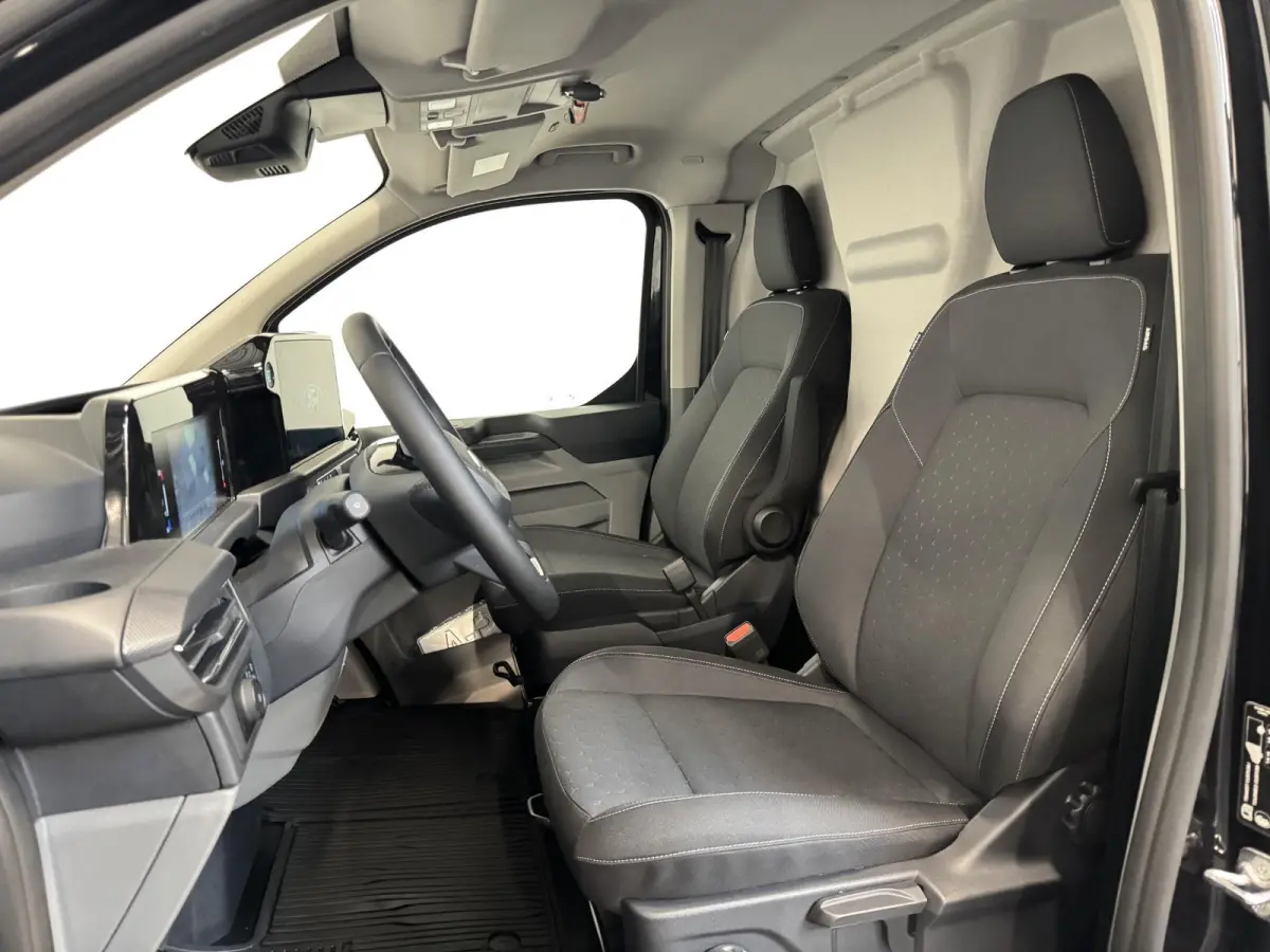 320 2.0 TDCI L2H1 Limited Automaat Nieuw Model Airco Navigatie Cruise control Trekhaak