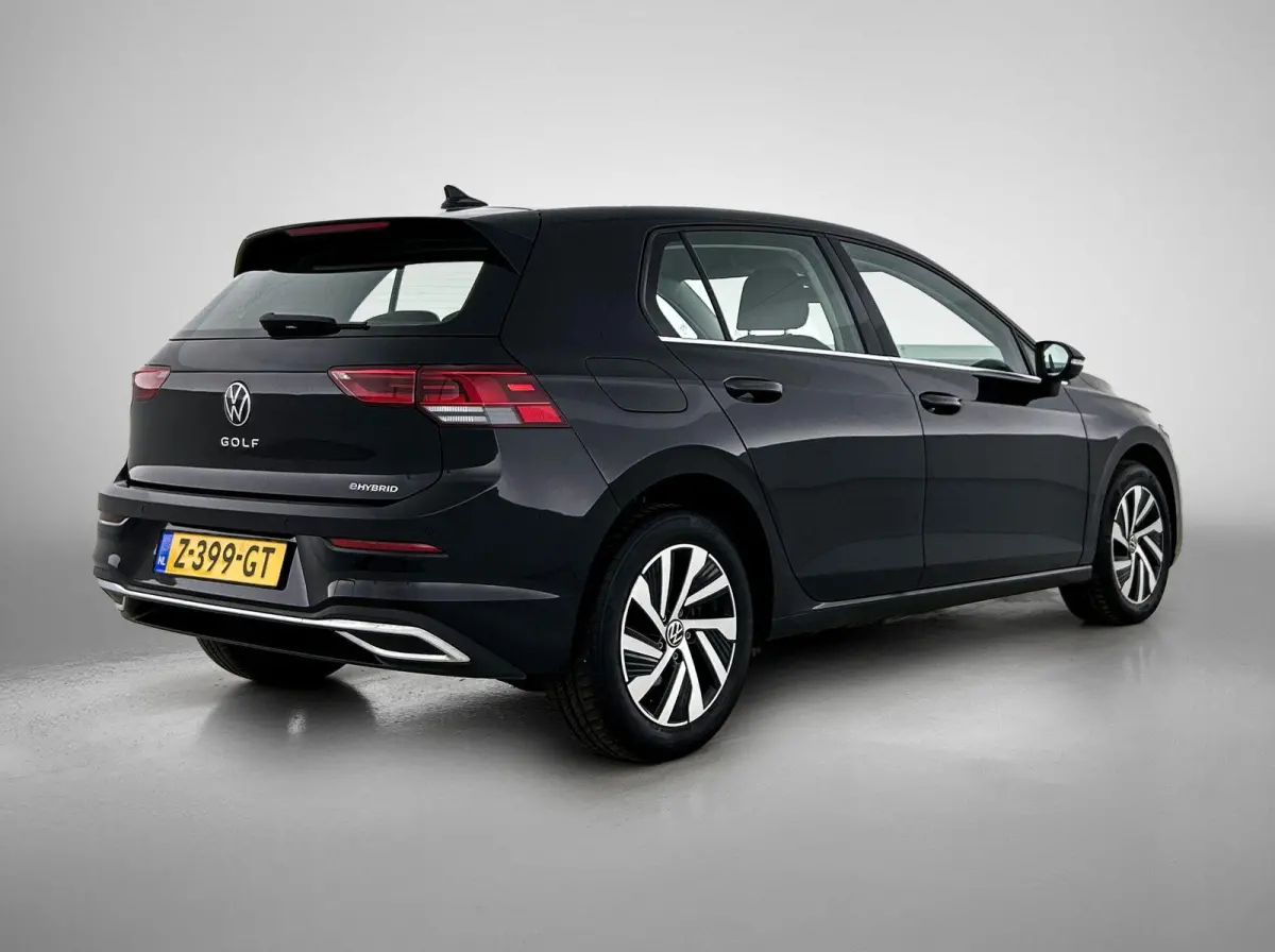 1.4 eHybrid Style | APPLE CARPLAY | ANDROID AUTO | ACHTERUITRIJCAMERA | STOELVERWARMING | STUURVERWARMING | SFEERVERLICHTING | IQ LIGHT VOOR | LICHTMETALEN VELGEN | COMFORT STOELEN | DAB RAD