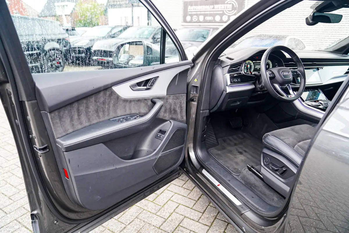 55 TFSI e quattro Pro Line Plus | Luchtvering | Head Up Display | Elektrisch trekhaak | Apple Carplay | Bang & Olufsen