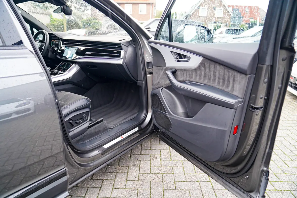 55 TFSI e quattro Pro Line Plus | Luchtvering | Head Up Display | Elektrisch trekhaak | Apple Carplay | Bang & Olufsen