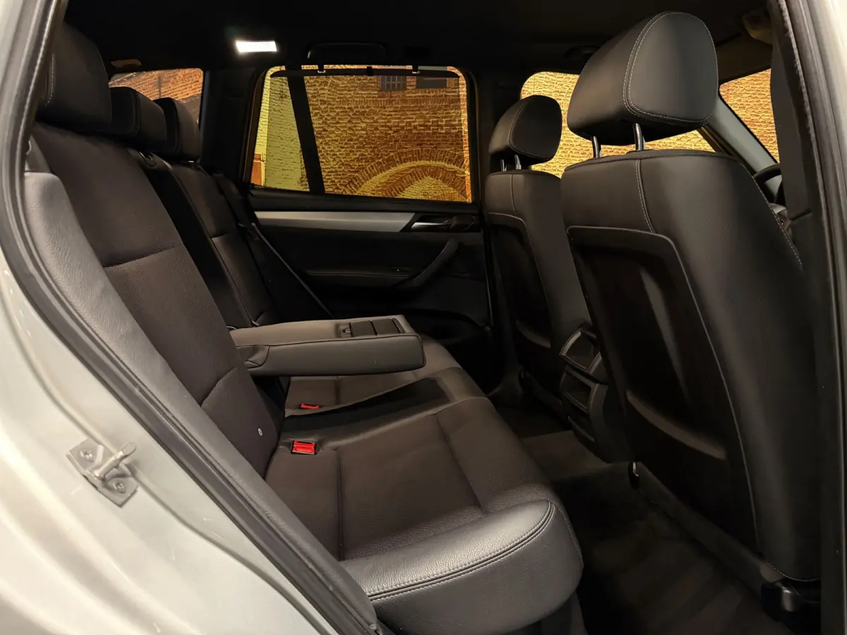 XDrive20i High Exe M-Sport Automaat Navigatie Trekhaak
