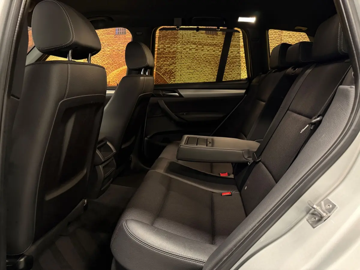 XDrive20i High Exe M-Sport Automaat Navigatie Trekhaak