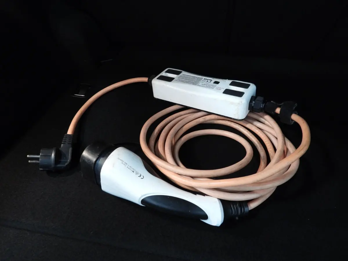 1.6 GDi PHEV Plug-In ExecutiveLine LEER/MEMORY/LED/18"LMV!