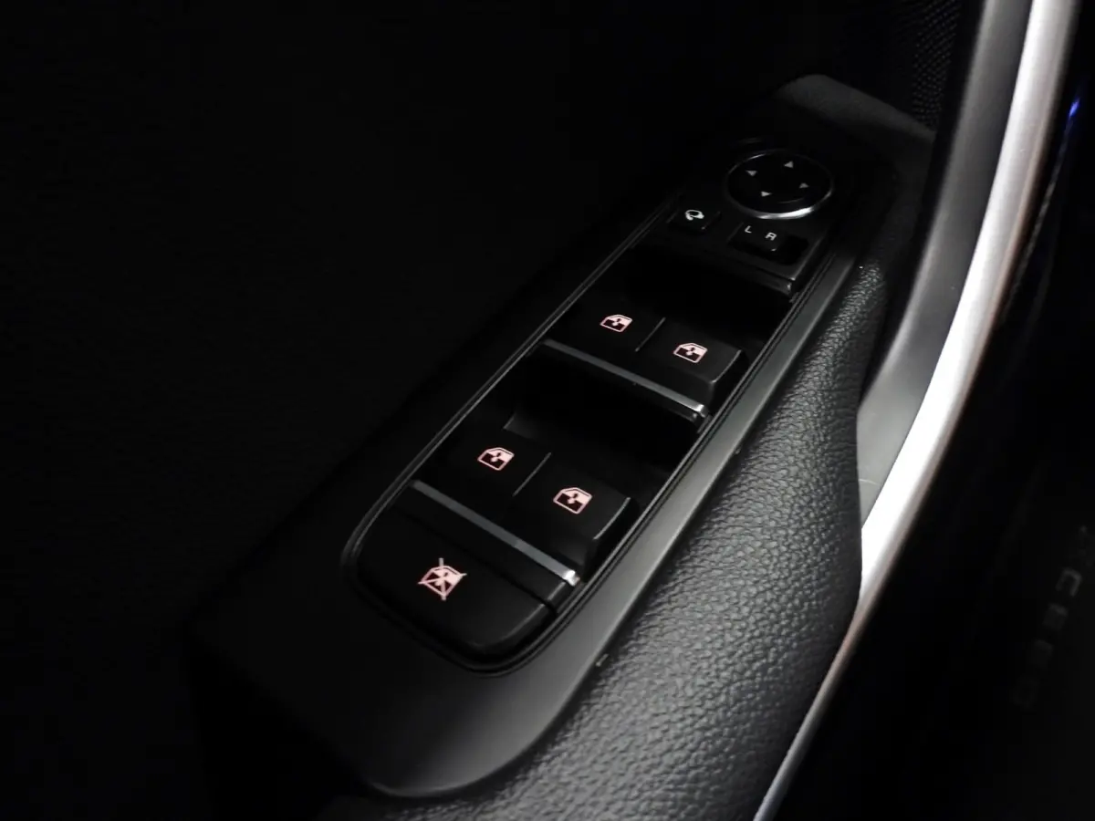 1.6 GDi PHEV Plug-In ExecutiveLine LEER/MEMORY/LED/18"LMV!