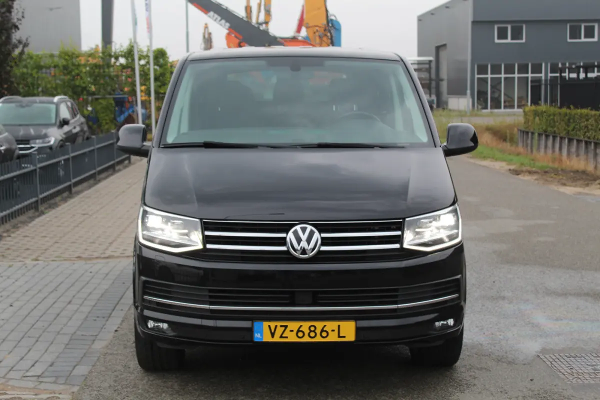2.0 TDI 204Pk L2H1 DC Highline | Camera | Android auto/Apple Carplay