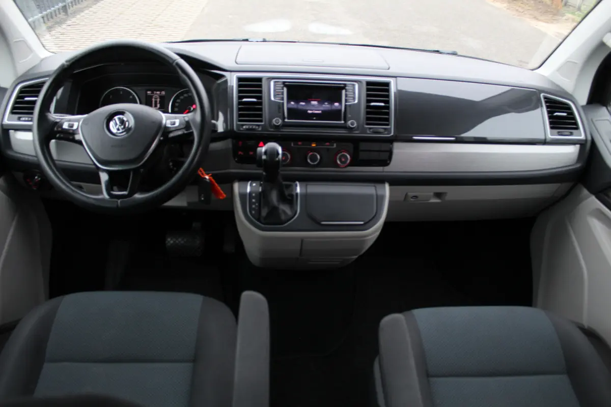 2.0 TDI 204Pk L2H1 DC Highline | Camera | Android auto/Apple Carplay