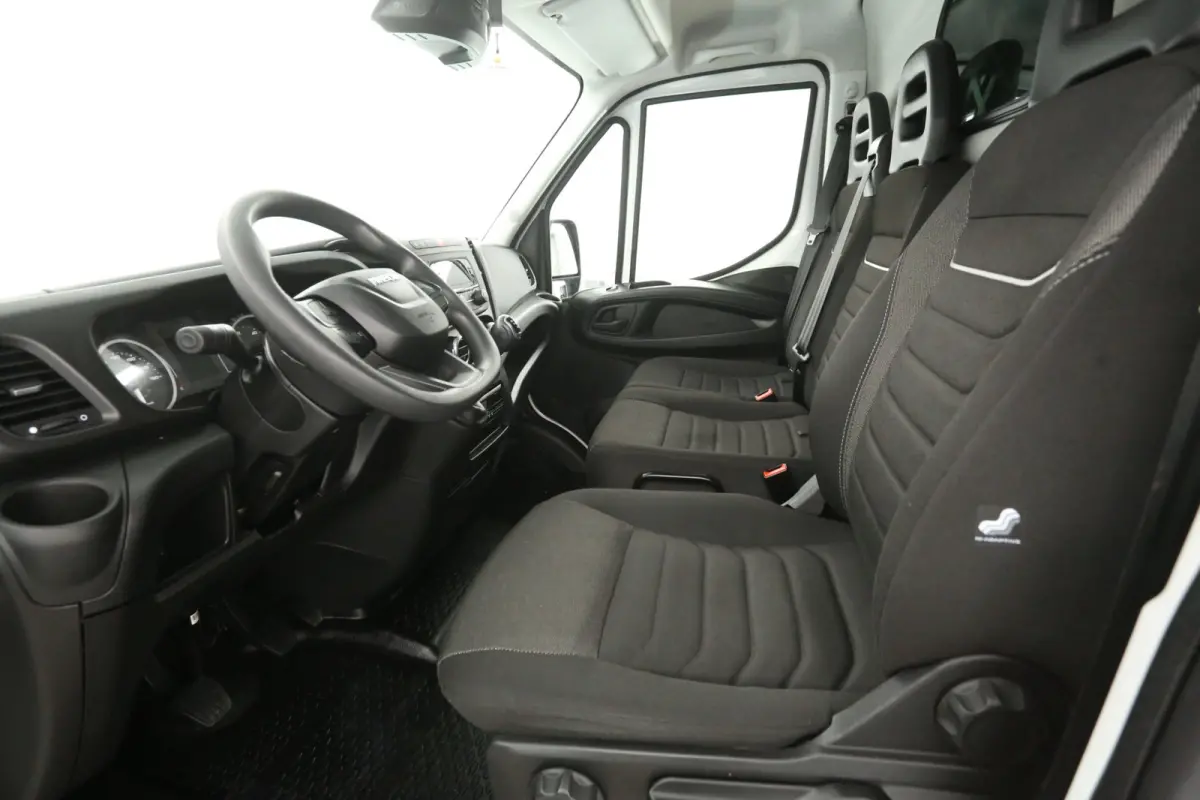 35S16V 2.3 352 L2H2 157pk | 3500KG Trekgew. | Trekhaak | Clima | 3 Zits | Parkeersens.