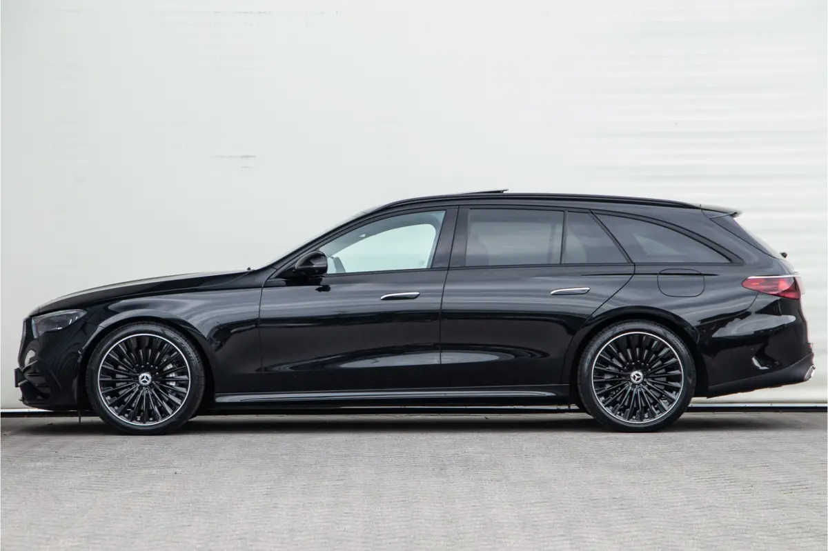 300 e AMG Premium, Pano, Distronic, Trekhaak, Nightpakket 2025