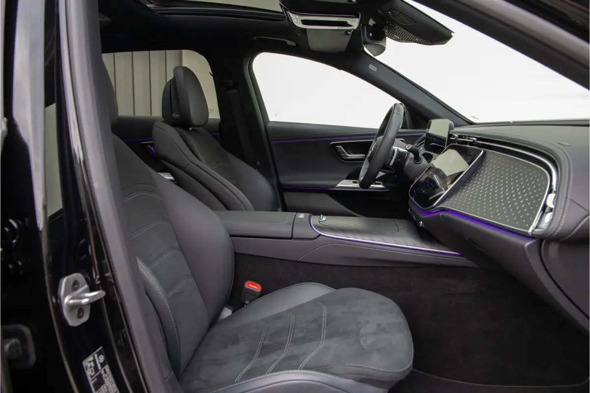 300 e AMG Premium, Pano, Distronic, Trekhaak, Nightpakket 2025