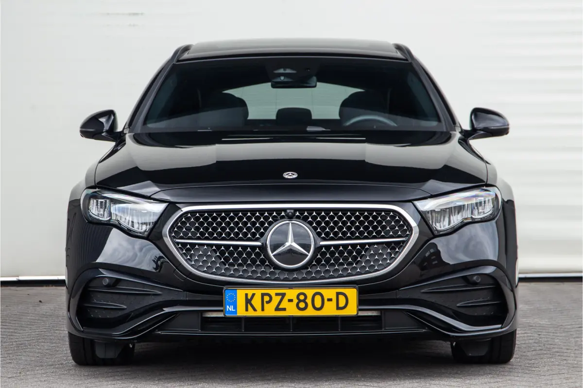 300 e AMG Premium, Pano, Distronic, Trekhaak, Nightpakket 2025