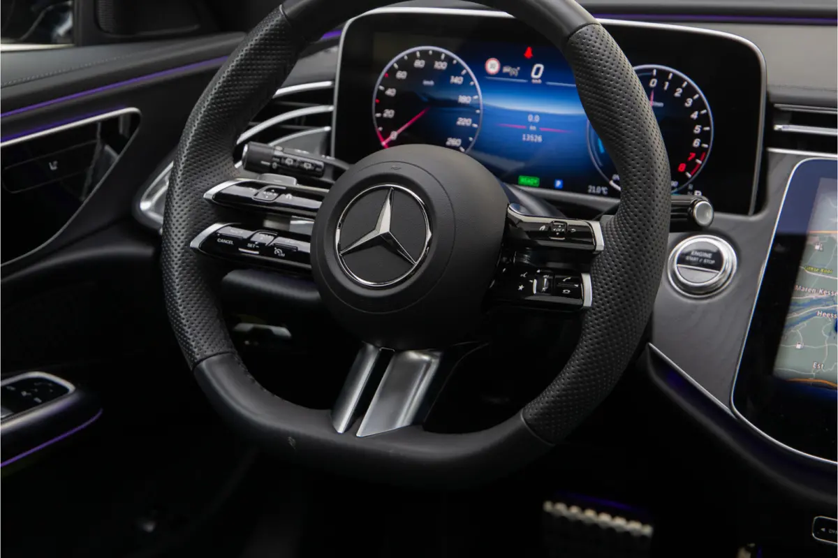 300 e AMG Premium, Pano, Distronic, Trekhaak, Nightpakket 2025