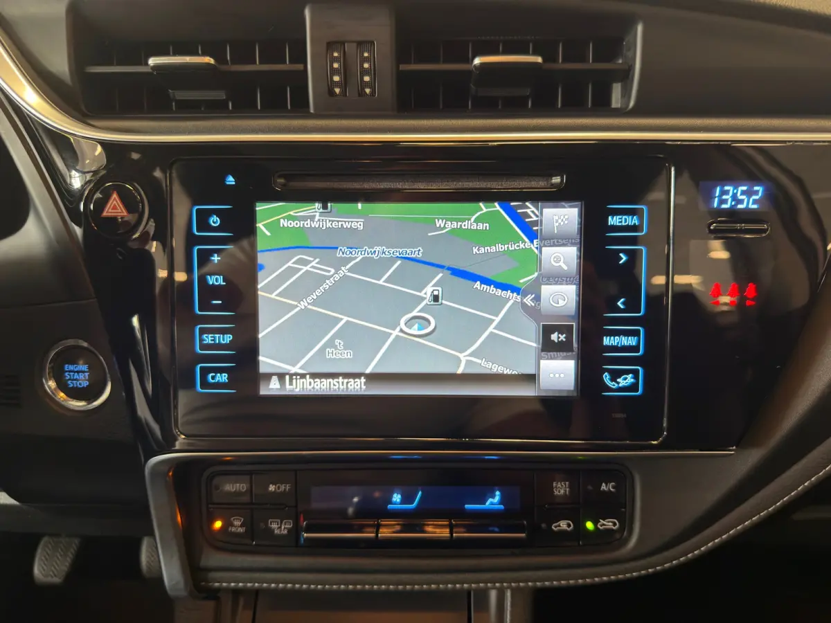 1.2T Dynamic|NAVIGATIE/CAMERA|ECC AIRCO|CRUISE