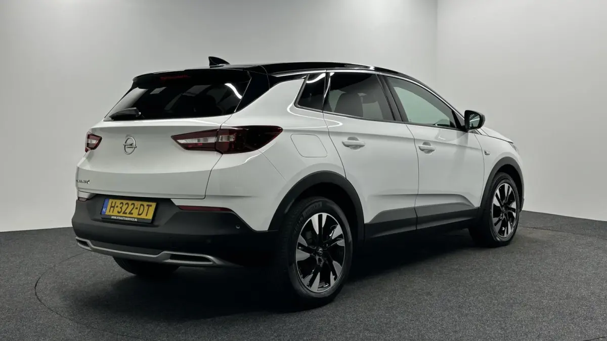 1.2 Turbo Ultimate PANO LEER CARPLAY CARPLAY NAVI STOEL VERWARMING/VERKOELING.
